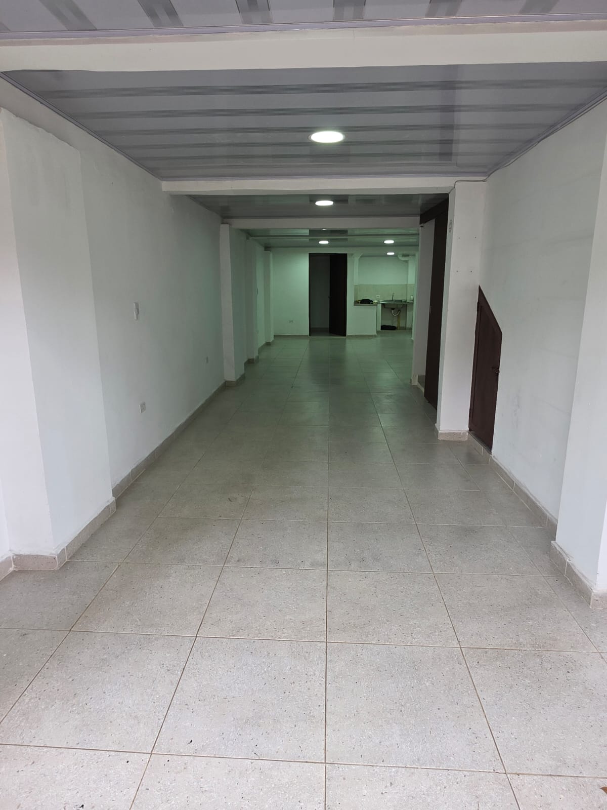 SE ARRIENDA LOCAL COMERCIAL EN PRADO CENTRO – EEP-1046 – | 1ER PISO